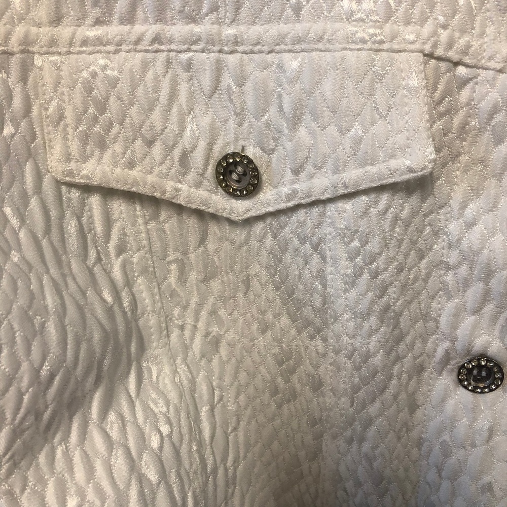 MSK- Semi-Crop Button-Down Jacket - Picture 4 of 5